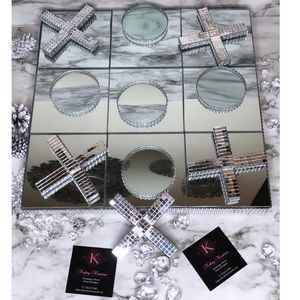 𝑋 & 𝑂 𝑀𝑖𝑟𝑟𝑜𝑟𝑒𝑑 𝐶𝑒𝑛𝑡𝑒𝑟𝑝𝑖𝑒𝑐𝑒